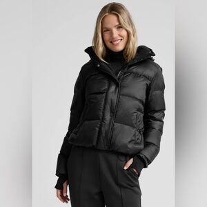 Beyond Yoga Big Cozy Hooded Puffer Jacket Sz Small